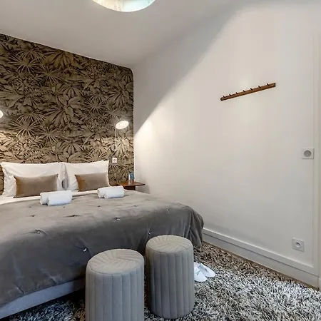 43#opera # Grand Boulevards # 4bedrooms # 02 # Ac Париж