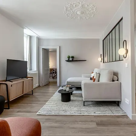 Апартаменты 43#opera # Grand Boulevards # 4bedrooms # 02 # Ac *