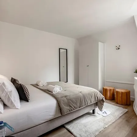 Apartman 43#opera # Grand Boulevards # 4bedrooms # 02 # Ac