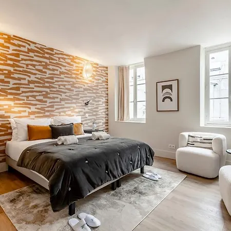 43#opera # Grand Boulevards # 4bedrooms # 02 # Ac *