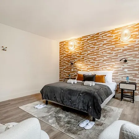 Апартаменты 43#opera # Grand Boulevards # 4bedrooms # 02 # Ac Париж