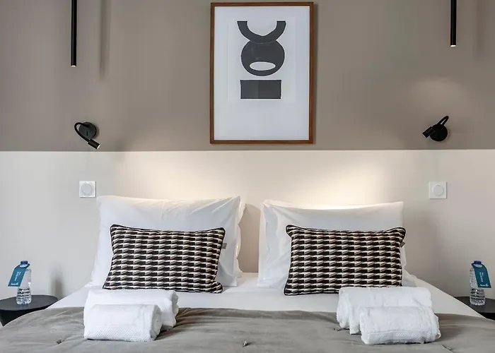 43#opera # Grand Boulevards # 4bedrooms # 02 # Ac Apartment