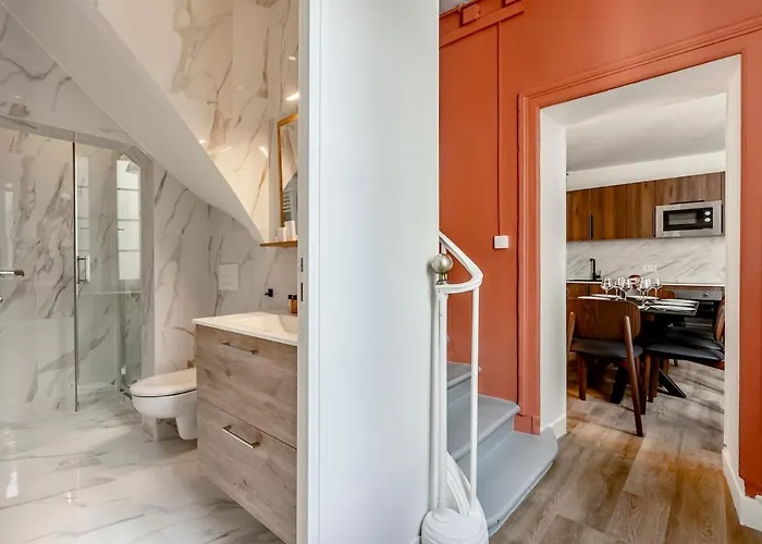 Apartment 43#opera # Grand Boulevards # 4bedrooms # 02 # Ac Paris