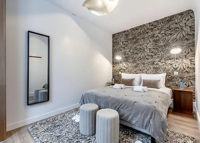 43#opera # Grand Boulevards # 4bedrooms # 02 # Ac Apartment *